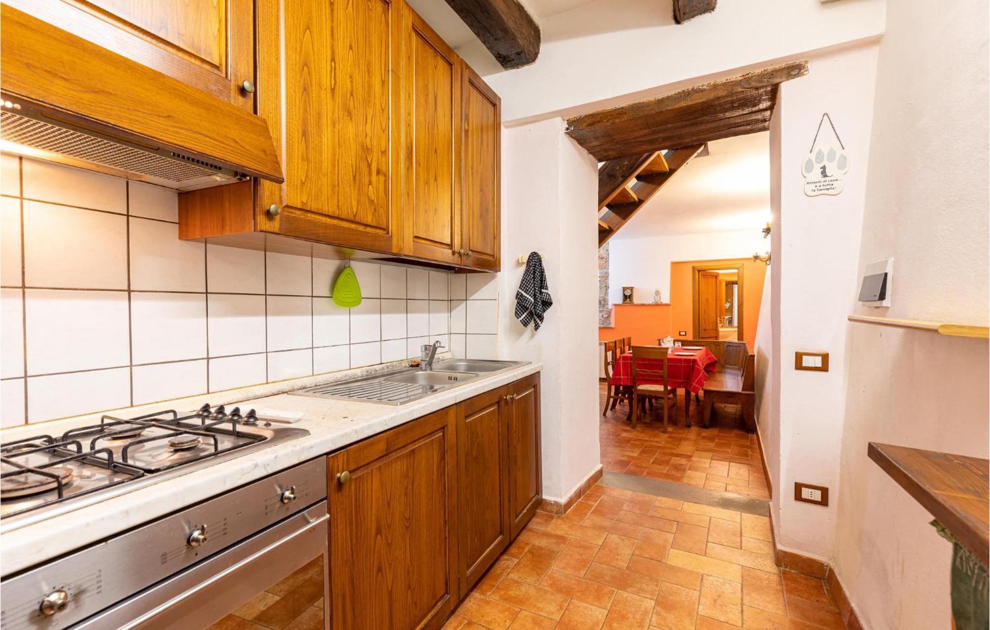 Awesome Home In Marliana With Kitchenette Exterior photo